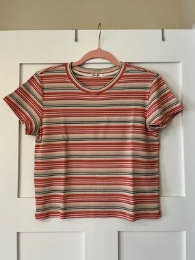 Marine Layer Lexi Rib Sun-In Crew Tee ribbed in Coral, Cream & Green